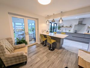 Photo 7- click for photo gallery